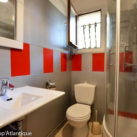 Villa La Palmyre, 5 Pieces, 10 Personnes - Fr-1-705-19 La Palmyre